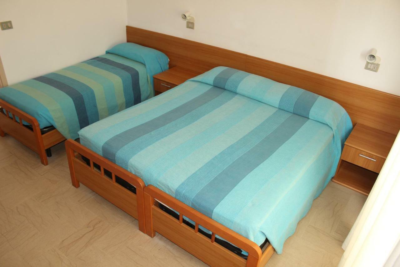 Hotel Caravel Sottomarina Dış mekan fotoğraf
