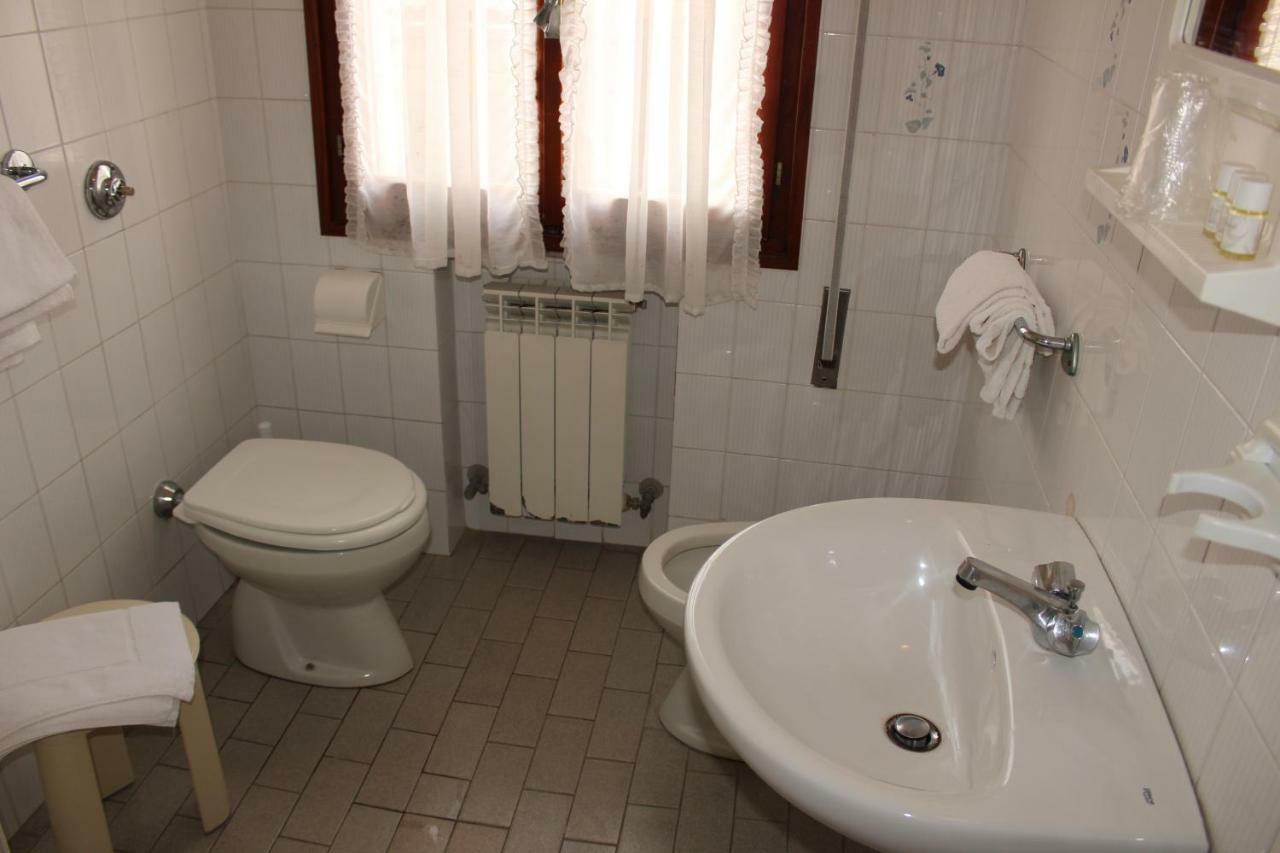 Hotel Caravel Sottomarina Dış mekan fotoğraf