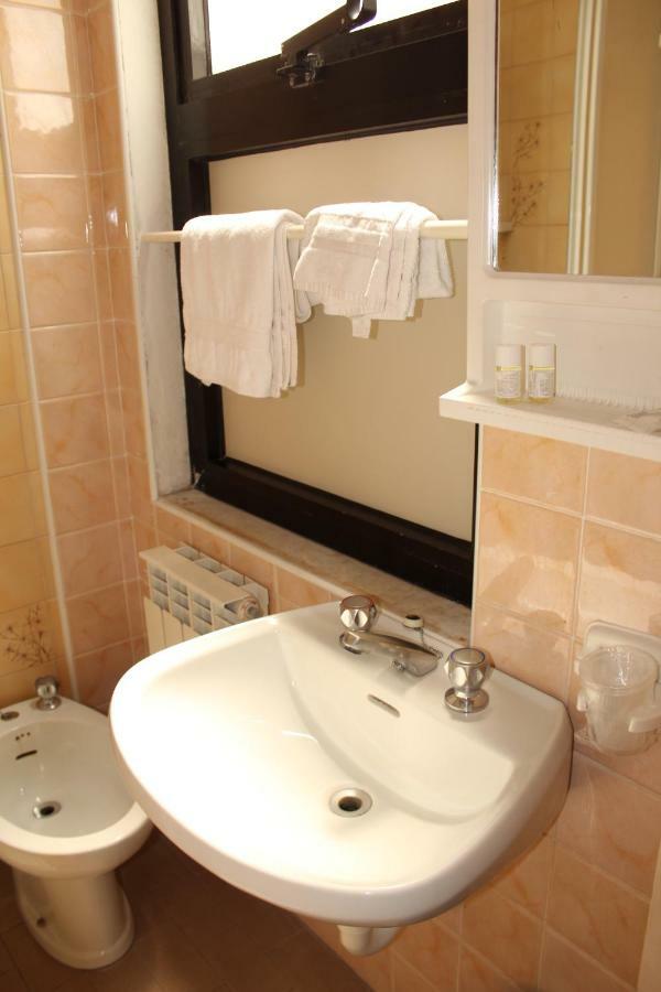 Hotel Caravel Sottomarina Dış mekan fotoğraf