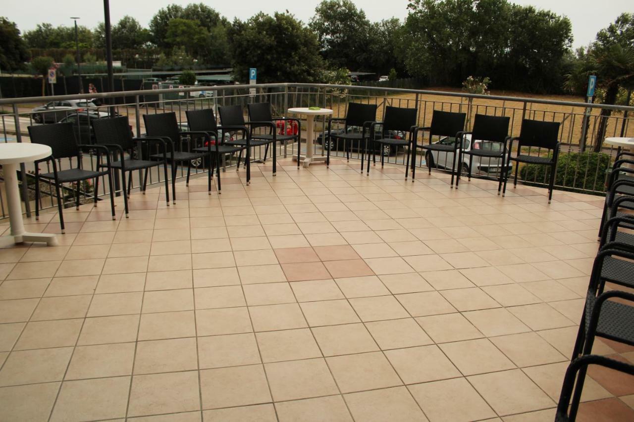 Hotel Caravel Sottomarina Dış mekan fotoğraf